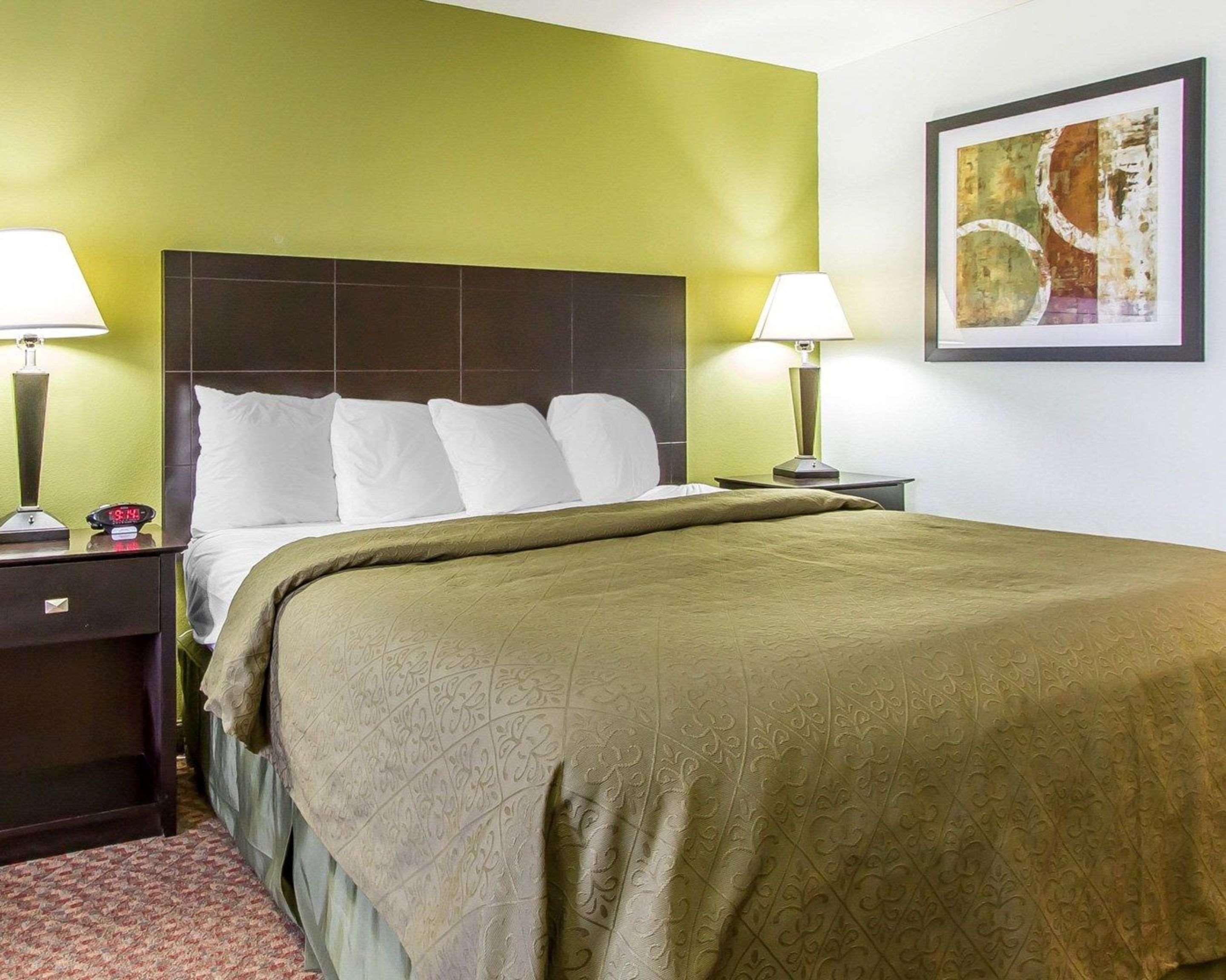 Quality Inn Pontiac Il Exterior foto